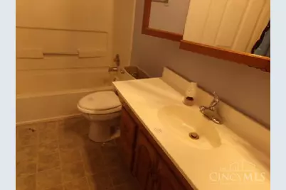 4721 Creekview Drive, Middletown, OH 45044 - Photo 9