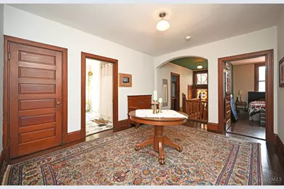 5925 Belmont Avenue, Cincinnati, OH 45224 - Photo 37