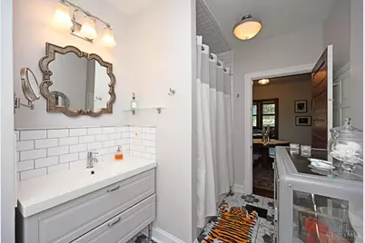 5925 Belmont Avenue, Cincinnati, OH 45224 - Photo 43