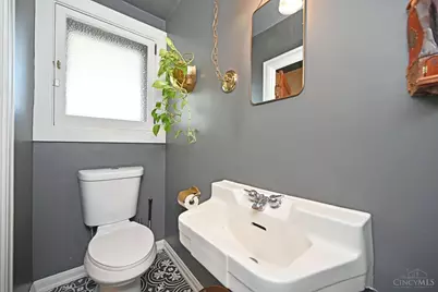 5925 Belmont Avenue, Cincinnati, OH 45224 - Photo 31