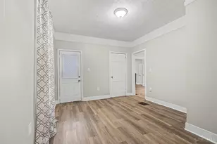 310 N 8th St, Hamilton, OH 45011 - Photo 9