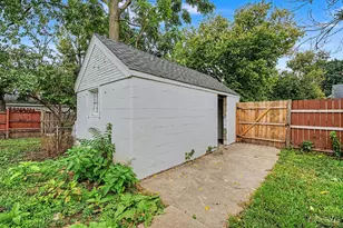 310 N 8th St, Hamilton, OH 45011 - Photo 25