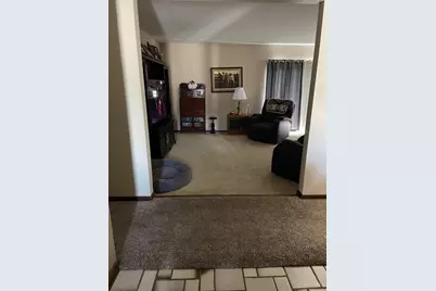 513 Sanders Drive, Hamilton, OH 45013 - Photo 3