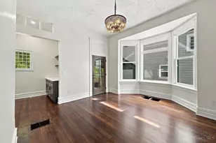 2216 Kemper Ln, Cincinnati, OH 45206 - Photo 5