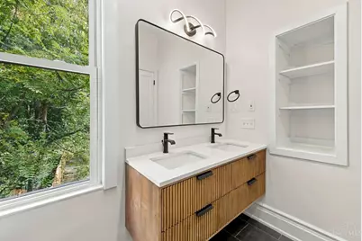 2216 Kemper Lane, Cincinnati, OH 45206 - Photo 23