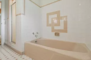 4295 Hutchinson Rd, Green Township, OH 45248 - Photo 9