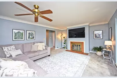 3673 Boomer Road, Cincinnati, OH 45247 - Photo 5