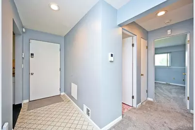 3673 Boomer Road, Cincinnati, OH 45247 - Photo 3