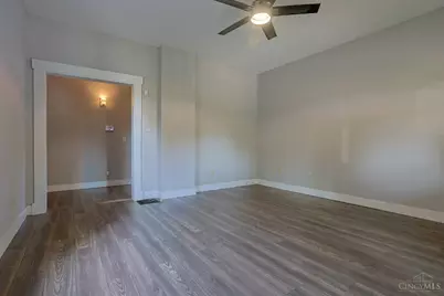 626 E Ross Avenue, Cincinnati, OH 45217 - Photo 5