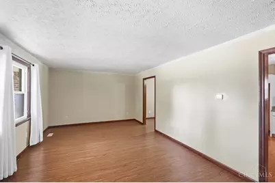 7377 Betsy Ross Court, Hamilton, OH 45011 - Photo 7