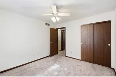 7377 Betsy Ross Court, Hamilton, OH 45011 - Photo 33