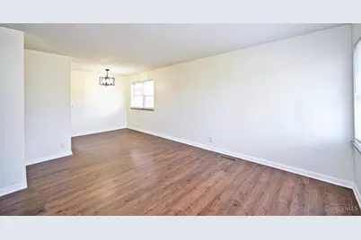 87 Weinman Drive, Hamilton, OH 45013 - Photo 5