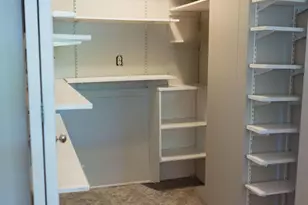 11900 Elmgrove Cir, Springfield Township, OH 45240 - Photo 15