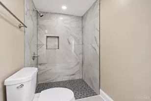 4851 Paddock Rd, Cincinnati, OH 45237 - Photo 19