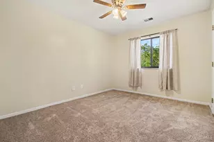 7210 Creekview Dr, Colerain Township, OH 45247 - Photo 13