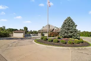 7210 Creekview Dr, Colerain Township, OH 45247 - Photo 31