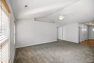 911 Regency Ct, Trenton, OH 45067 - Photo 5
