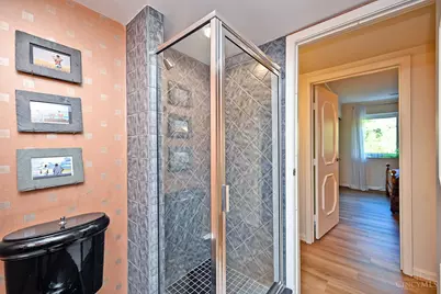 880 Rue De La Paix #A28, Cincinnati, OH 45220 - Photo 31