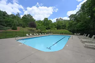 880 Rue De La Paix, Cincinnati, OH 45220 - Photo 43