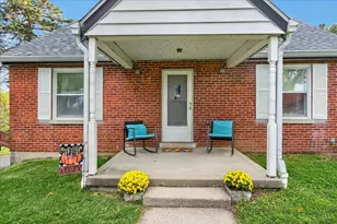 3678 Paramount Ridge Ln, Green Township, OH 45247 - Photo 5