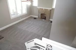 4379 W 8th St, Cincinnati, OH 45205 - Photo 5