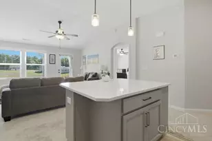 5872 Parkview Ln, Miami Township, OH 45150 - Photo 5
