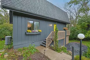 6134 Blue Lake Dr, Green Township, OH 45247 - Photo 3