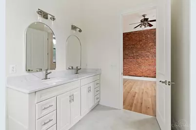 1125 St Gregory Street #202, Cincinnati, OH 45202 - Photo 23