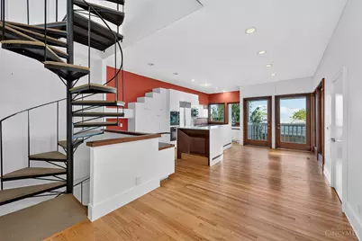 1104 St Paul Place, Cincinnati, OH 45202 - Photo 13