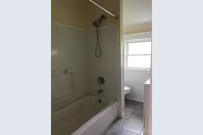 876 Beech Avenue, Cincinnati, OH 45205 - Photo 7