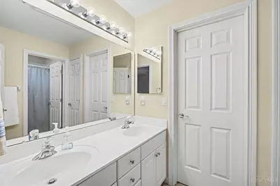 1211 Ridgewood Drive, Miami Township, OH 45140 - Photo 21
