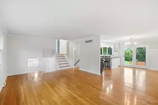 7095 Wyandotte Dr, Green Township, OH 45233 - Photo 9