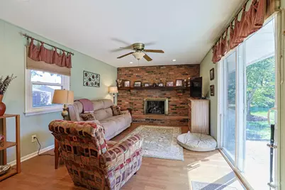 8410 Sunrise Avenue, Springfield Township, OH 45231 - Photo 9