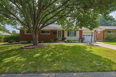 8410 Sunrise Avenue, Springfield Township, OH 45231 - Photo 1