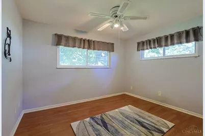 8410 Sunrise Avenue, Springfield Township, OH 45231 - Photo 23