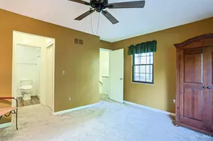 281 Carriage Cir Dr, Springdale, OH 45246 - Photo 15