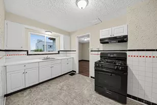 1105 Regent Ave, Cincinnati, OH 45237 - Photo 11