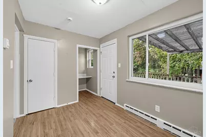 2949 Mignon Avenue, Cincinnati, OH 45211 - Photo 23