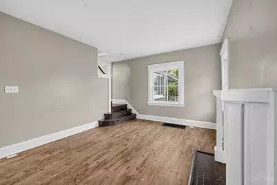 2949 Mignon Avenue, Cincinnati, OH 45211 - Photo 3