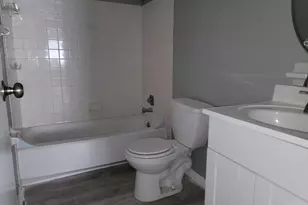 5467 Southgate Blvd, Fairfield, OH 45014 - Photo 7