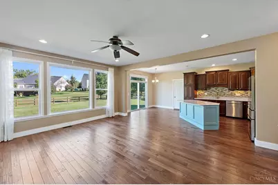 1118 Hayward Circle, Miami Township, OH 45150 - Photo 11