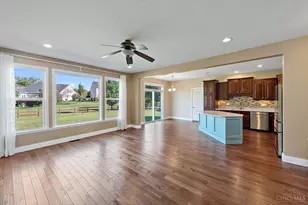1118 Hayward Cir, Miami Township, OH 45150 - Photo 11