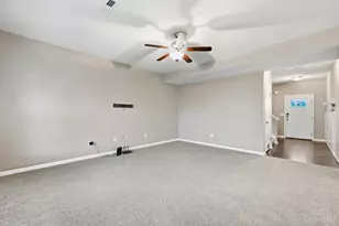 2050 Prairie Clover Dr, Turtle Creek Township, OH 45036 - Photo 9