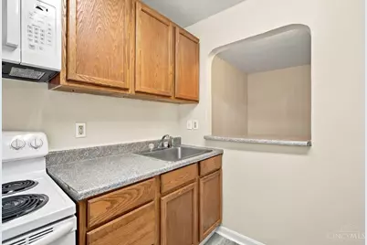 813 S College Avenue, Oxford, OH 45056 - Photo 23