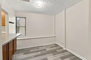 813 S College Ave, Oxford, OH 45056 - Photo 7