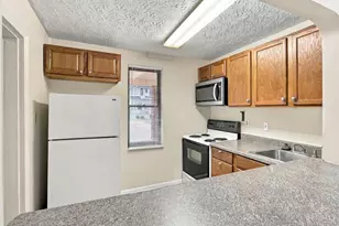 813 S College Ave, Oxford, OH 45056 - Photo 9