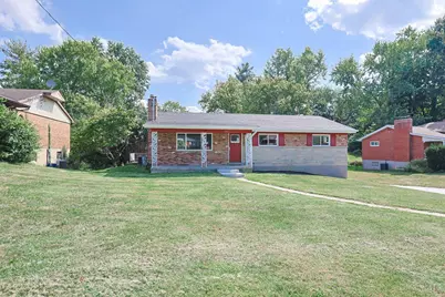 2079 Arrowood Place, Springfield Township, OH 45231 - Photo 3