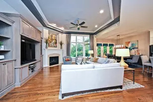 8229 Sweet Briar Ct, Liberty Township, OH 45044 - Photo 9
