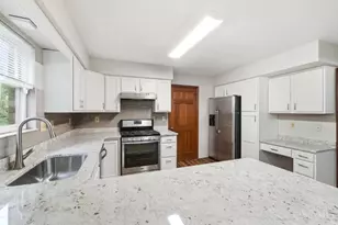6816 Kings River Ct, Liberty Township, OH 45044 - Photo 19