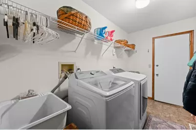 1275 Avalon Drive, Hamilton Township, OH 45039 - Photo 27